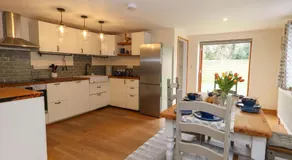 Little Dairy House - Image 3
