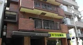 Shinjuku Sunrise Apartment - Image 3