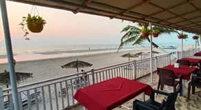 Anthy’s Guesthouse and Restaurant - Image 3