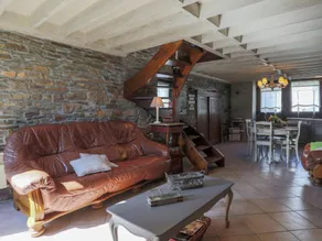 Beautiful Cottage in Malempre with Fenced Garden - Image 3
