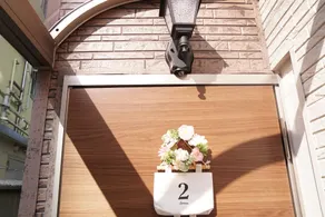 Luxury 3-storey villa near the subway in Osaka - Image 2