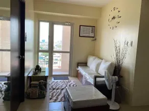 Three BR with Pool Access, Balcony and City View - Image 5