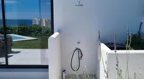 Ferienwohnung mit Grill, beheiztem Pool und Garten | Meerblick | Perfekt für die Arbeit von Zuhause - Image 4