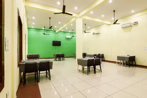 OYO 77869 Hr20 Hotel And Restaurant - Image 3
