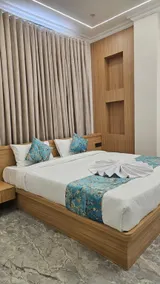 Hotel Krishna Palace - Image 2