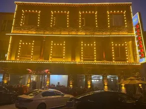 Kangding Renjia  Culture Theme Hotel - Image 4