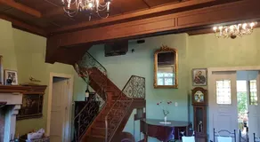 Château Lambert Moulinsart Hotel, shuttle airport, long term parking, snooker, large terrasse, dinner, breakfast - Image 2