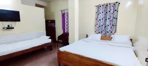 SPOT ON Senapati Inn Khandagiri - Image 3