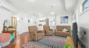 Mini Beach Cottage - Seaspray Escape - Image 3