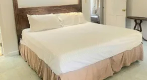 Your Home Away from Home Sleeps 12 Fully Equipped - Image 2