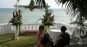 Whispering Bamboo Cove Resort - Image 4