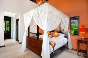 Fully Serviced Villa with Private Pool close to Echo Beach - Image 3