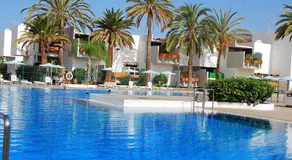 Primavera Pool Paradise - Image 2