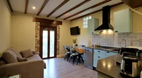 Apartamentos La Rosa y El Pastor - Image 4