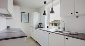 Lovely Family Apt Close to City Center - Image 3