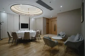 Zhengyang International Hotel - Image 5