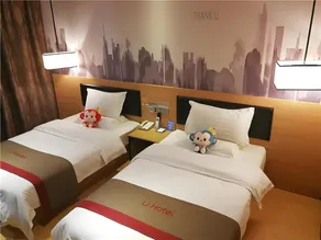 Thank Inn Plus Hotel Qingdao Huangdao District Weike Yunhai City - Image 4