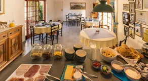 Hout Bay Lodge - Image 2