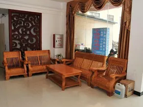Huayi Business Hotel - Image 4