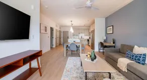 Landing Modern 1BD Pool - Image 2