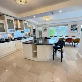 Castle View House - Image 4