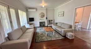 Jacaranda Cottage - Image 2