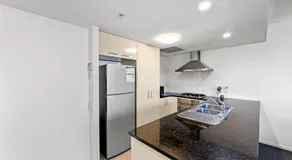 CLLIX Brisbane Central Apartments - Image 5
