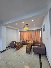 Mountain Palace Inn - Image 4