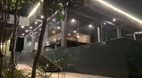 Banyan Tree Resort - Image 2