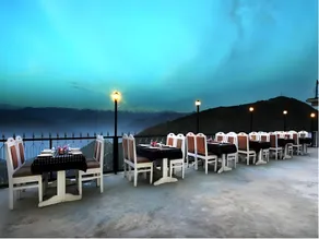 Shining Star Resort - Image 2