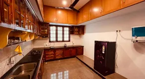 Saro Luxury - sea view - Image 4
