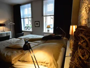 One-bedroom apartment - Image 2
