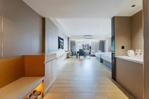 Weike Hotel (Shunde Chencun Jinlong Metro Station Flagship Store) - Image 5