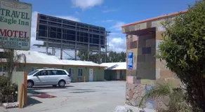 Travel Eagle Inn Motel - Image 3