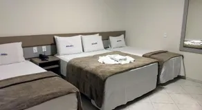 Hotel Central - Image 2