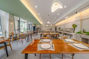 Caiyun Guanzhai Resort Hotel - Image 5