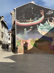 Romantic city of Mural, 5 minutes from see - Image 3