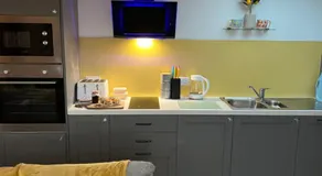 Citrus Chalet - Image 4