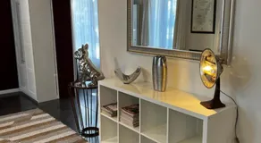 BLB Loft Luxury House - Image 4
