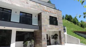 Aparthotel Adrenalin - Image 3