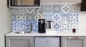 Bella Blue Guesthouse - Image 2