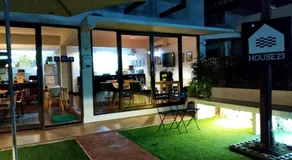House 23 Guesthouse - Image 5