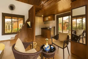 Crimson Bricks & Woods, Resort Style Cottages - Image 4