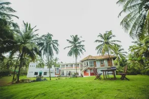 Cheshire Village Beach Resort - Image 5