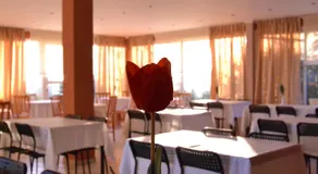 Glyfa Beach Hotel - Image 4