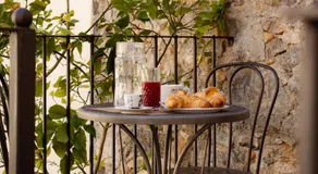 Gran Caffè Bed - Image 4