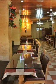 Walisons Hotel - Image 5