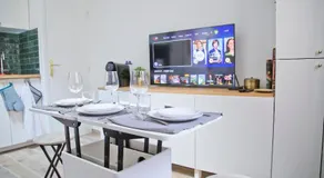 Constance - Heritage Suite Saint-Germain Courtyard Hideaway - Image 4