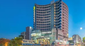 Shenzhen Xingwei Yifeng Hotel - Image 2