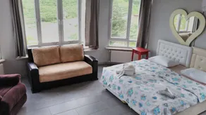 Cosy Park Apartment - Image 2